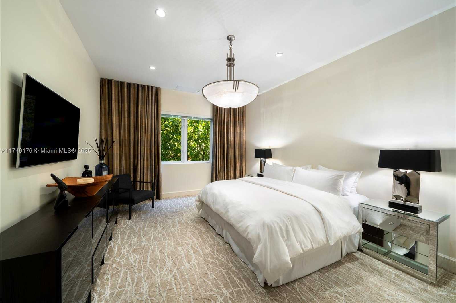 Small Image of 1535 WEST 27TH ST, Miami Beach Number 43