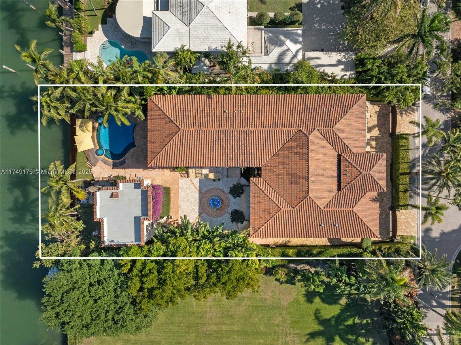 Small Image of 1535 WEST 27TH ST, Miami Beach Number 46
