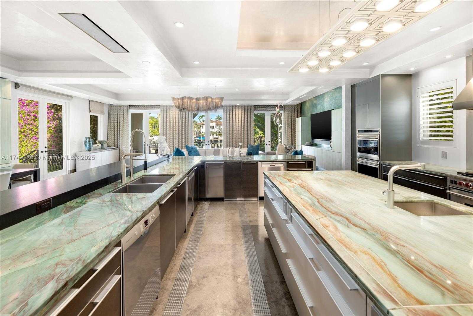 Small Image of 1535 WEST 27TH ST, Miami Beach Number 8