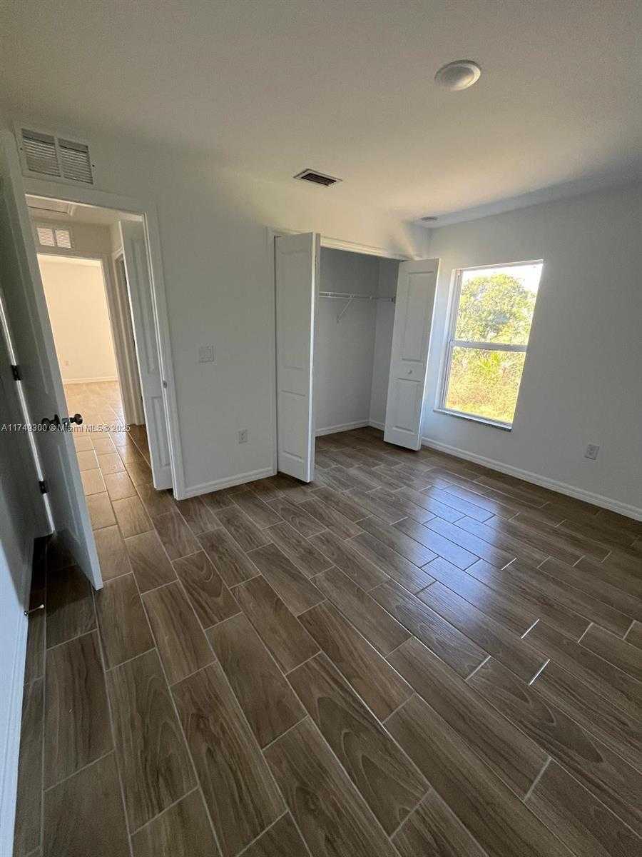 Small Image of 555 YEEHAW AVE, Clewiston Number 10