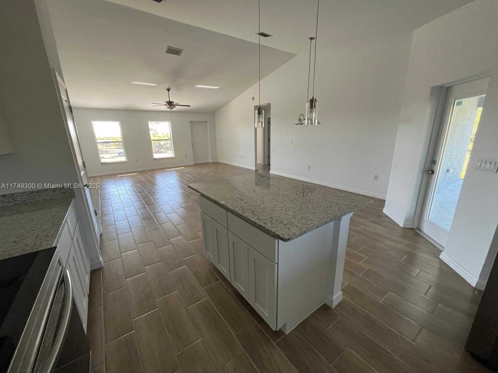 Small Image of 555 YEEHAW AVE, Clewiston Number 6