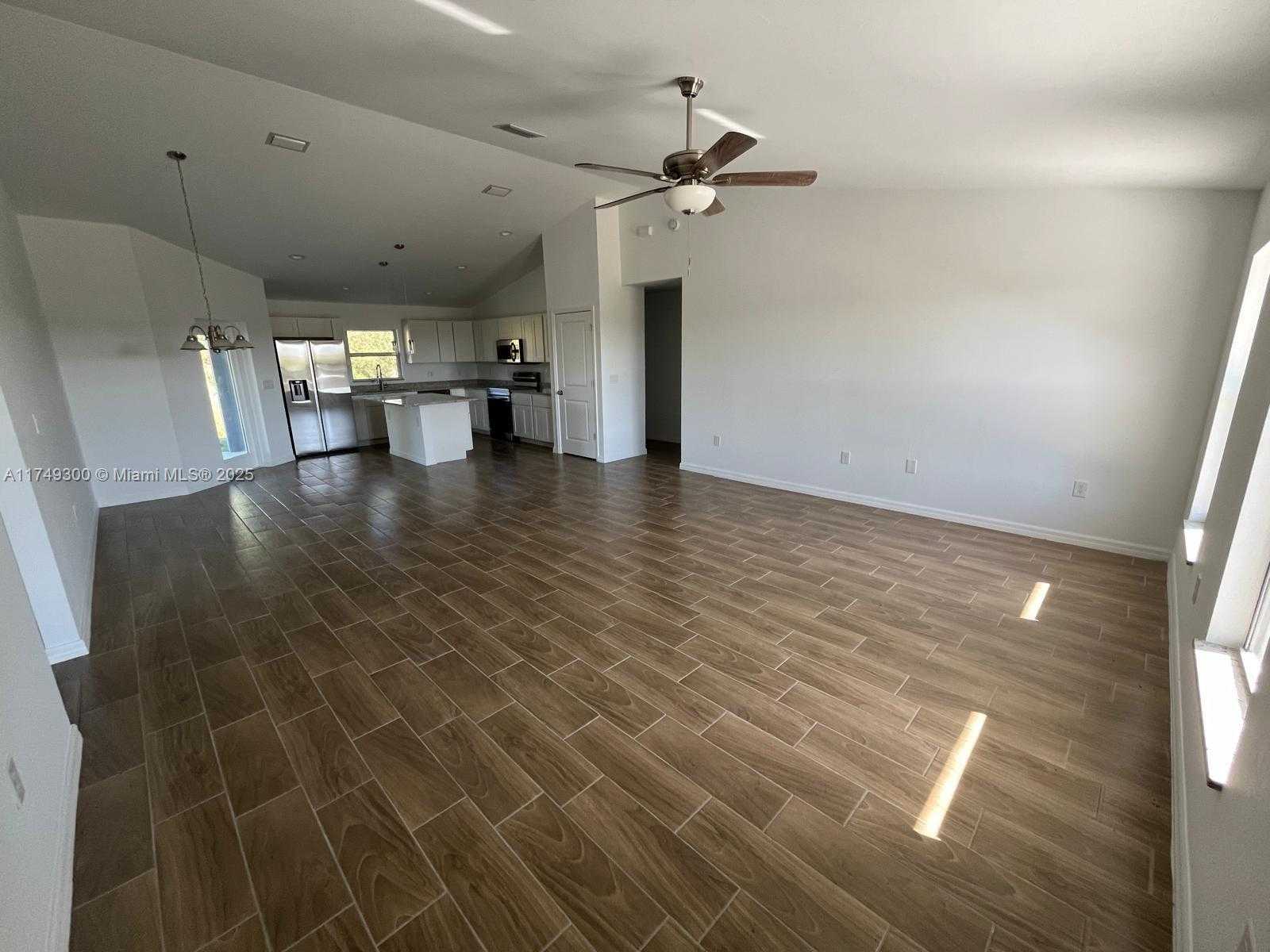 Small Image of 555 YEEHAW AVE, Clewiston Number 7