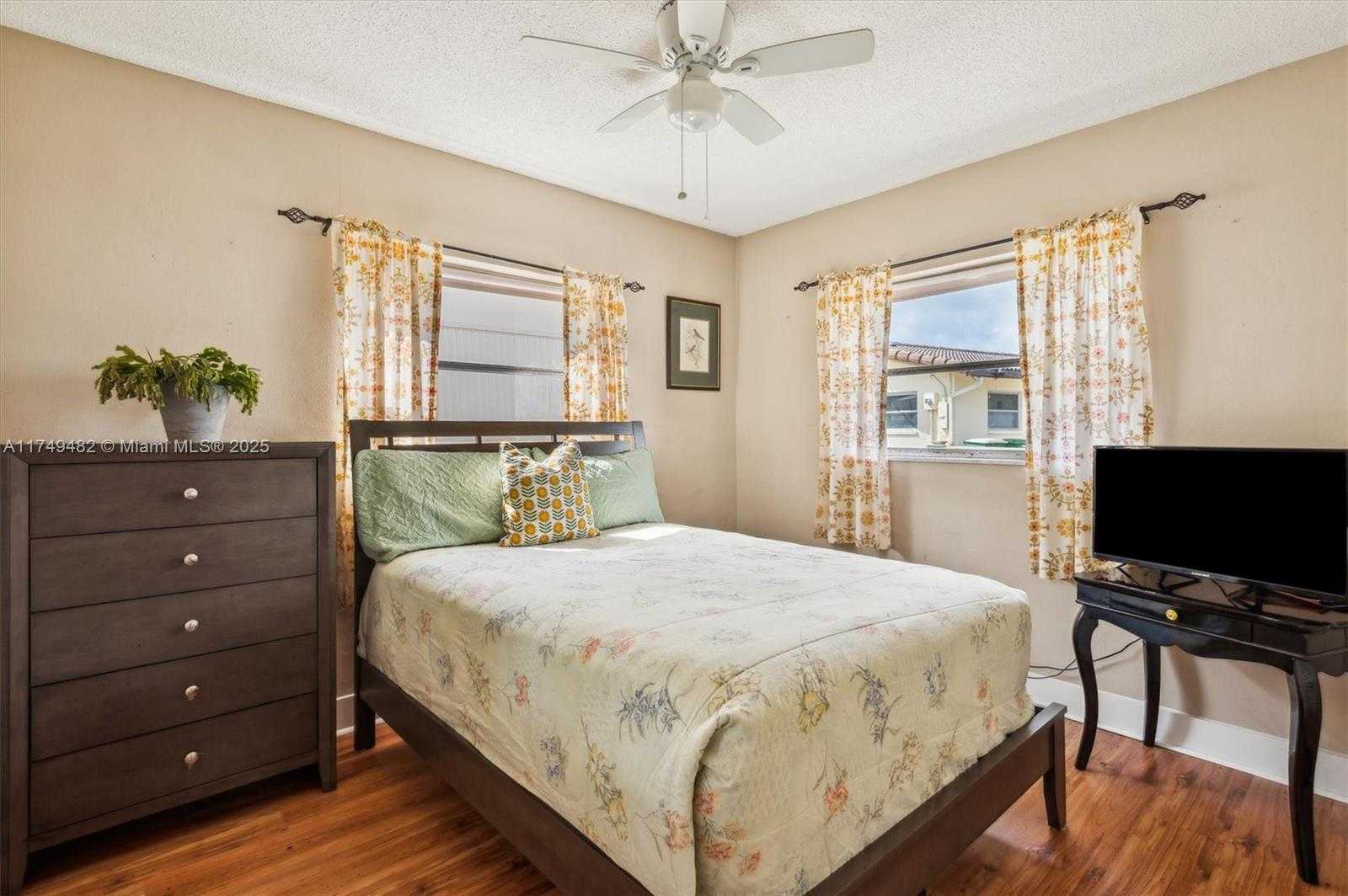 Small Image of 5707 NORTH WEST 85TH AVE, Margate Number 11