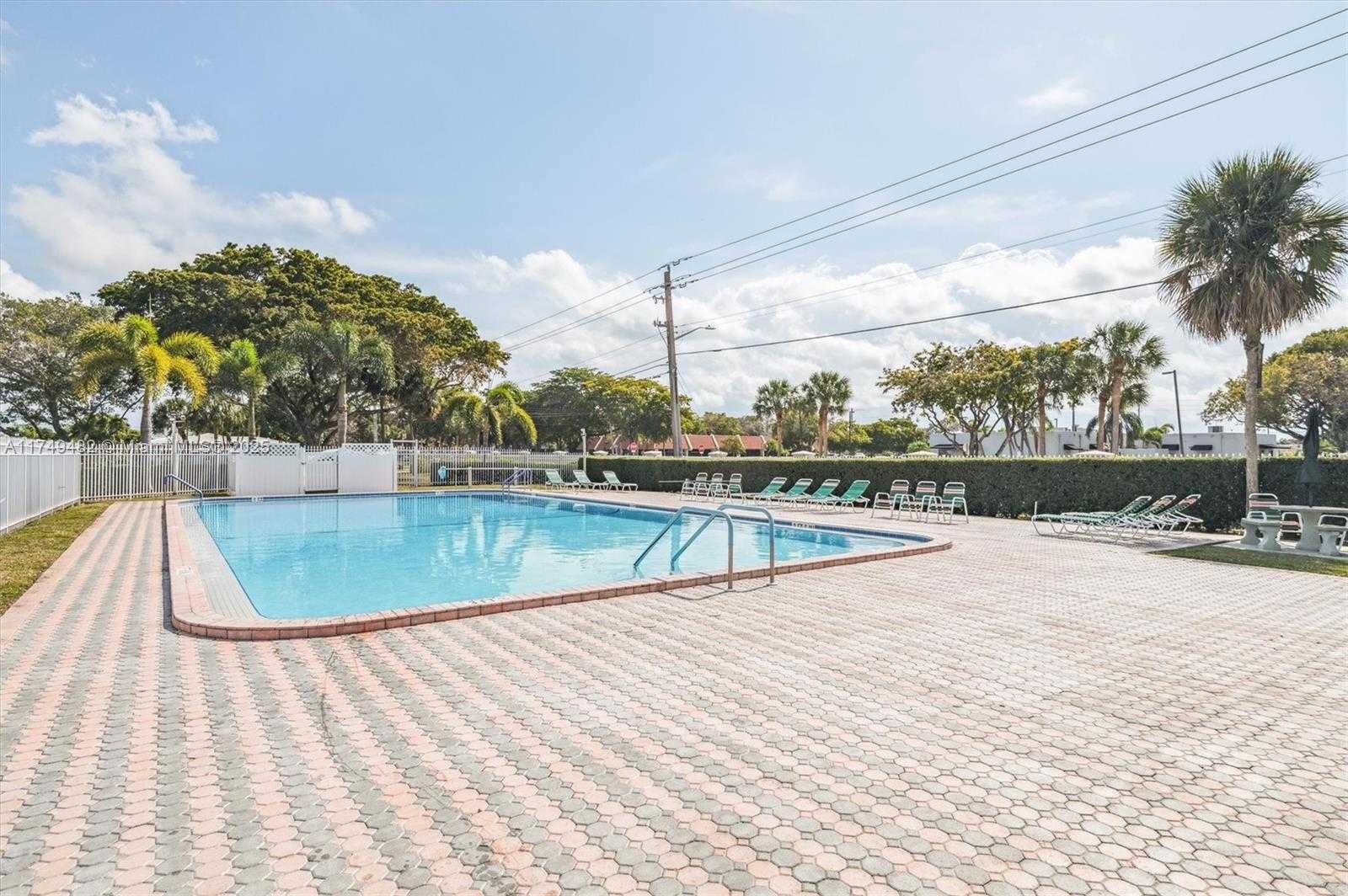 Small Image of 5707 NORTH WEST 85TH AVE, Margate Number 15