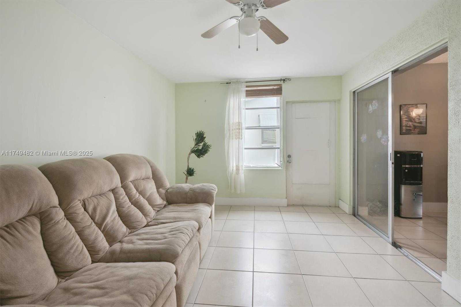 Small Image of 5707 NORTH WEST 85TH AVE, Margate Number 8