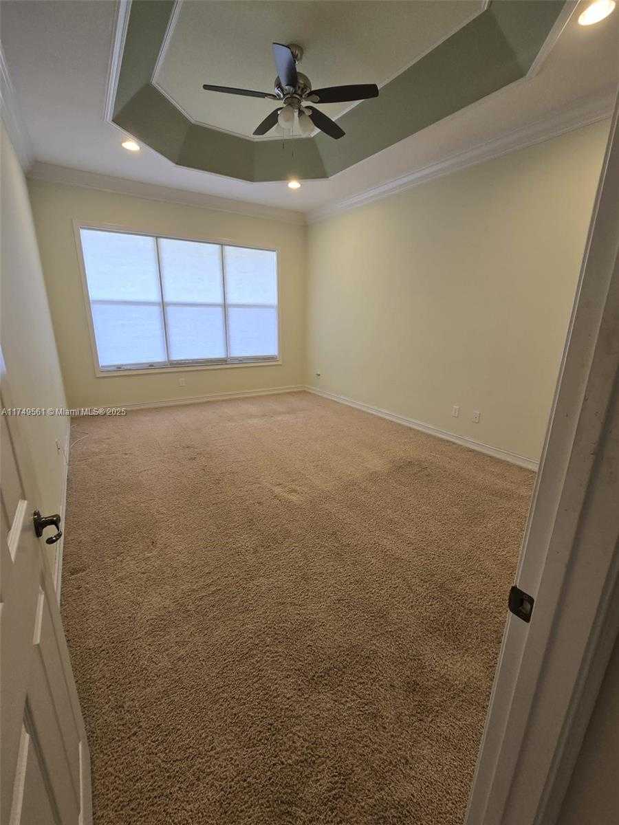Small Image of 6855 SHAMROCK TRL, Boynton Beach Number 10