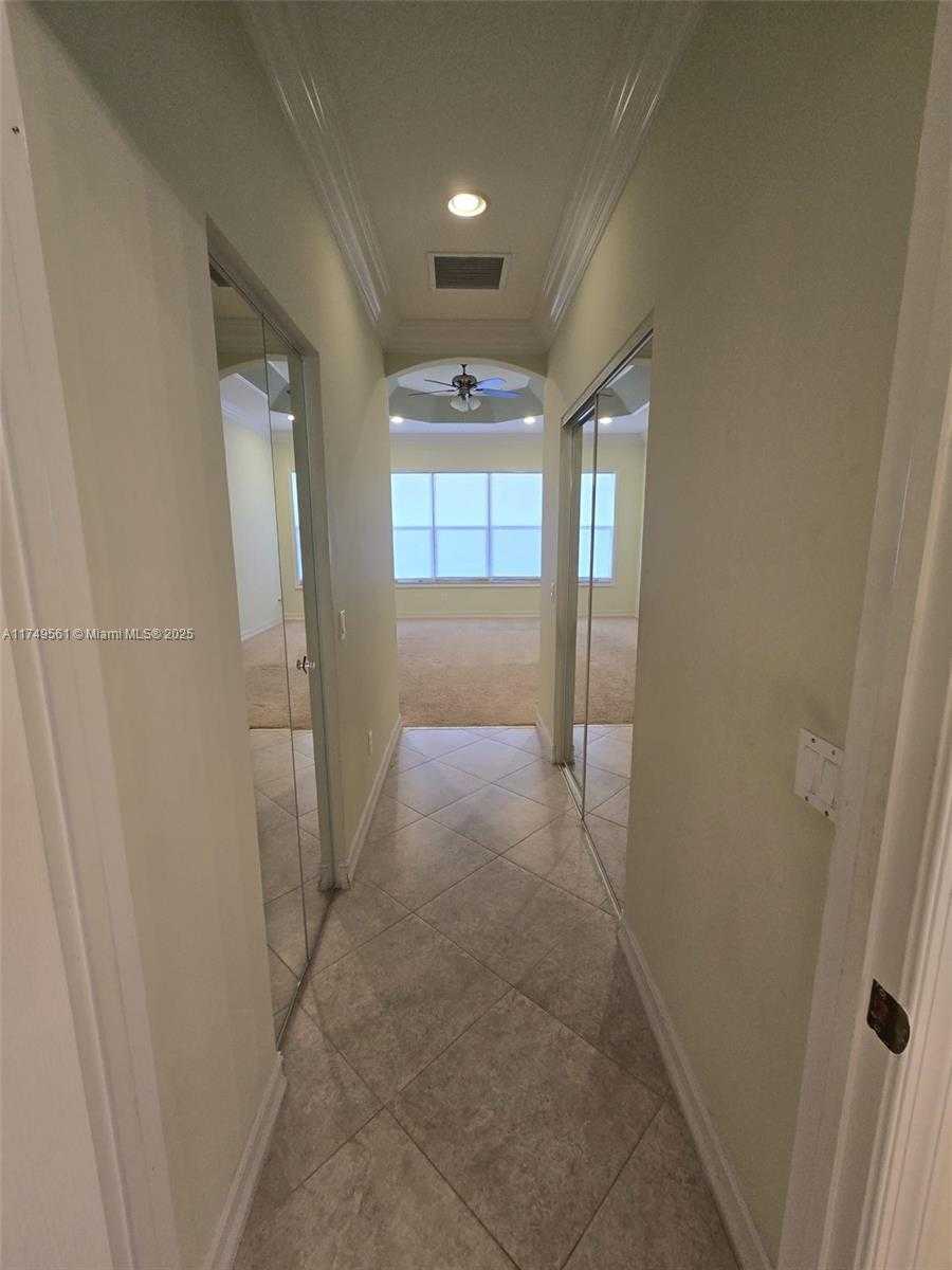 Small Image of 6855 SHAMROCK TRL, Boynton Beach Number 14