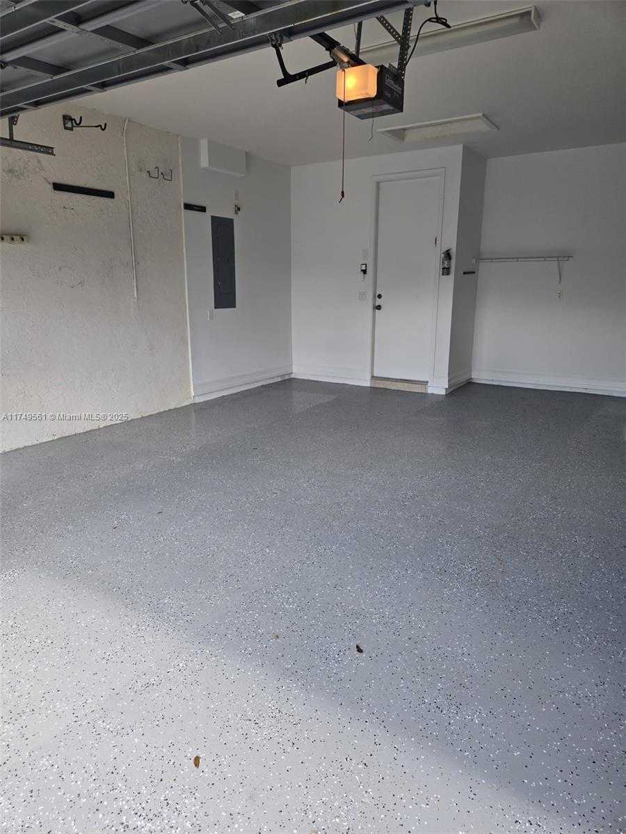 Small Image of 6855 SHAMROCK TRL, Boynton Beach Number 23