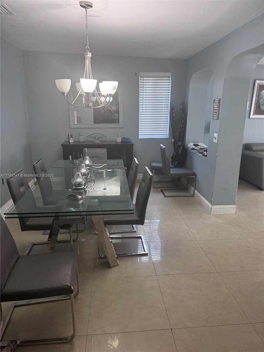 Small Image of 900 NORTH WEST 127TH ST, North Miami Number 2