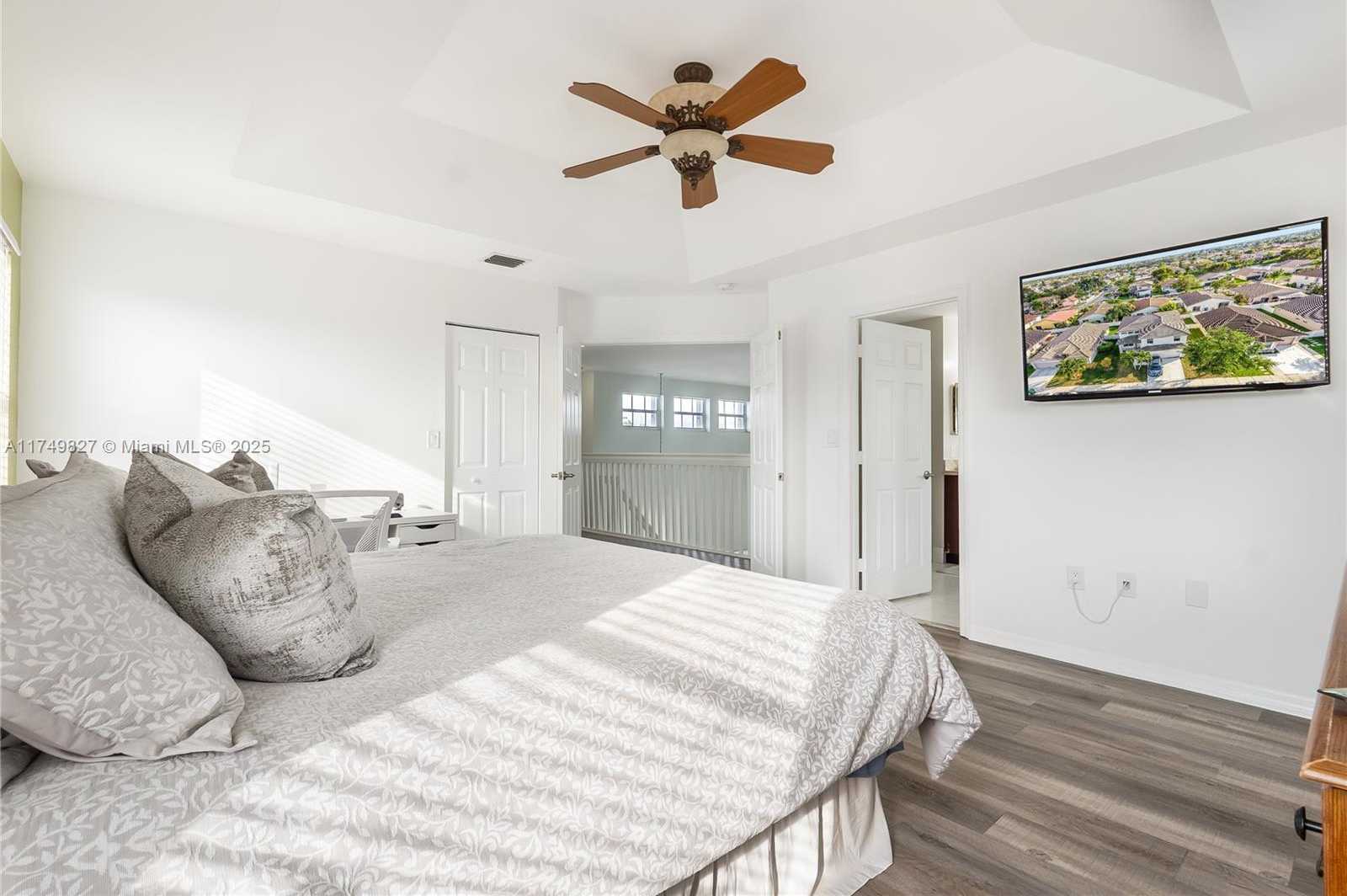 Small Image of 16452 NORTH WEST 22ND ST, Pembroke Pines Number 18
