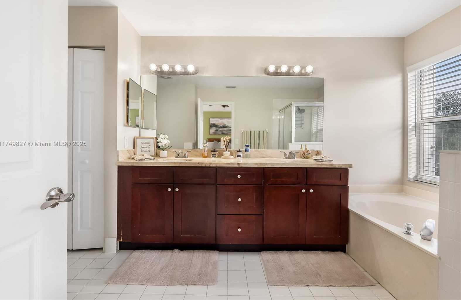 Small Image of 16452 NORTH WEST 22ND ST, Pembroke Pines Number 19