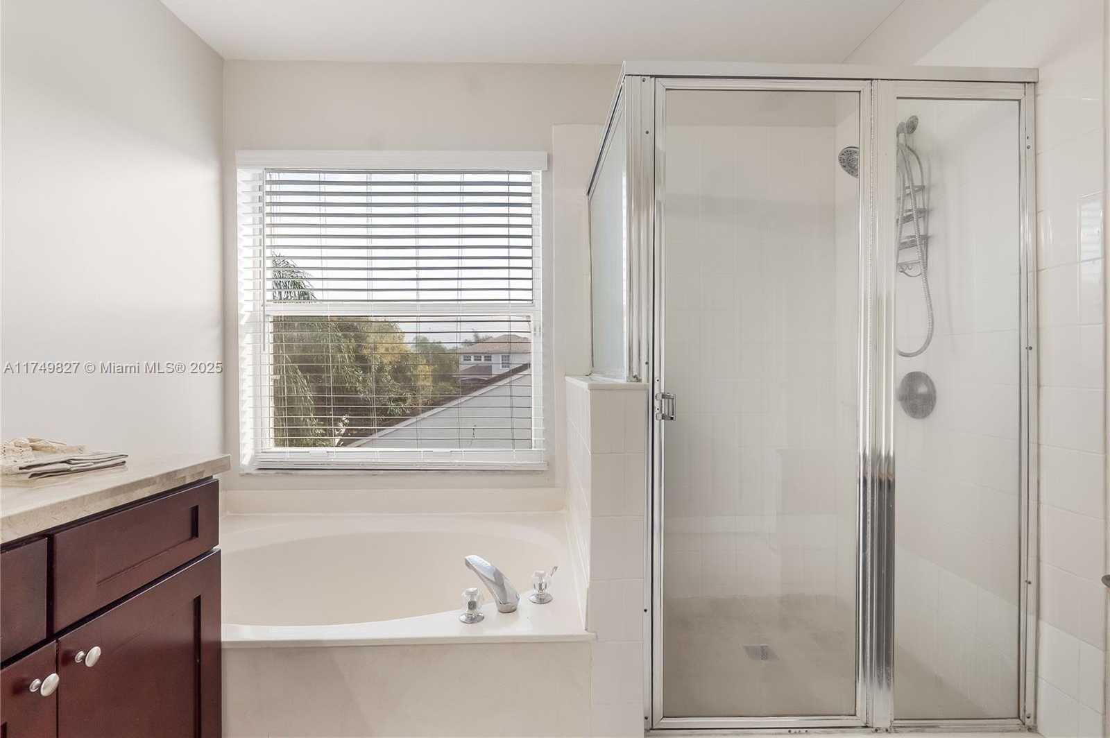 Small Image of 16452 NORTH WEST 22ND ST, Pembroke Pines Number 21