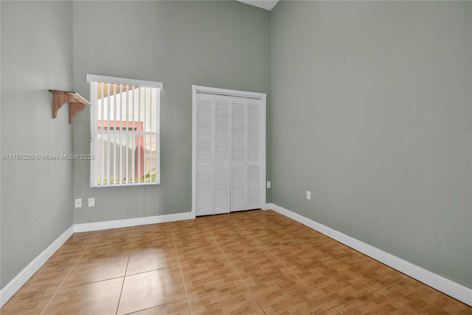 Small Image of 9951 SOUTH WEST 218TH TER, Cutler Bay Number 17