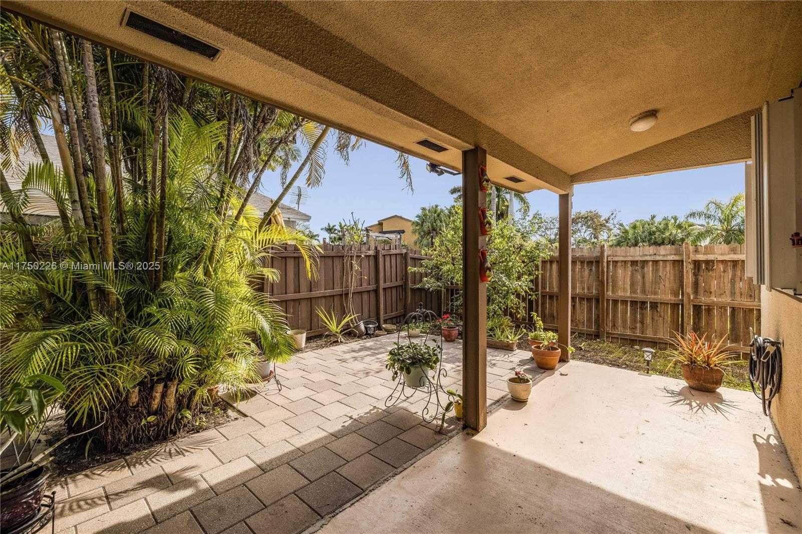 Small Image of 9951 SOUTH WEST 218TH TER, Cutler Bay Number 19