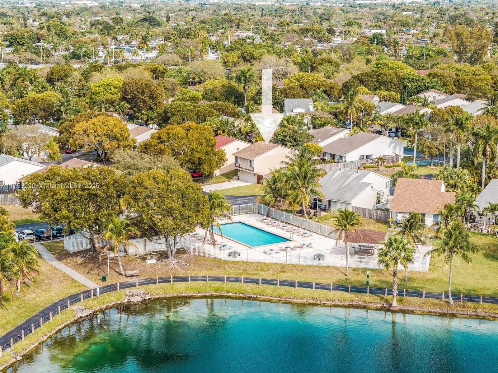 Small Image of 9951 SOUTH WEST 218TH TER, Cutler Bay Number 29