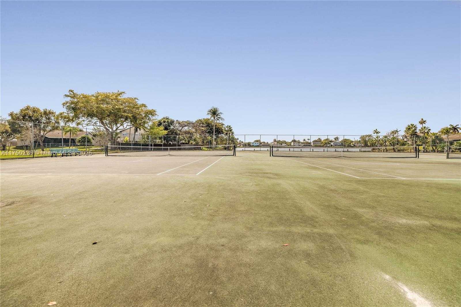 Small Image of 9951 SOUTH WEST 218TH TER, Cutler Bay Number 30