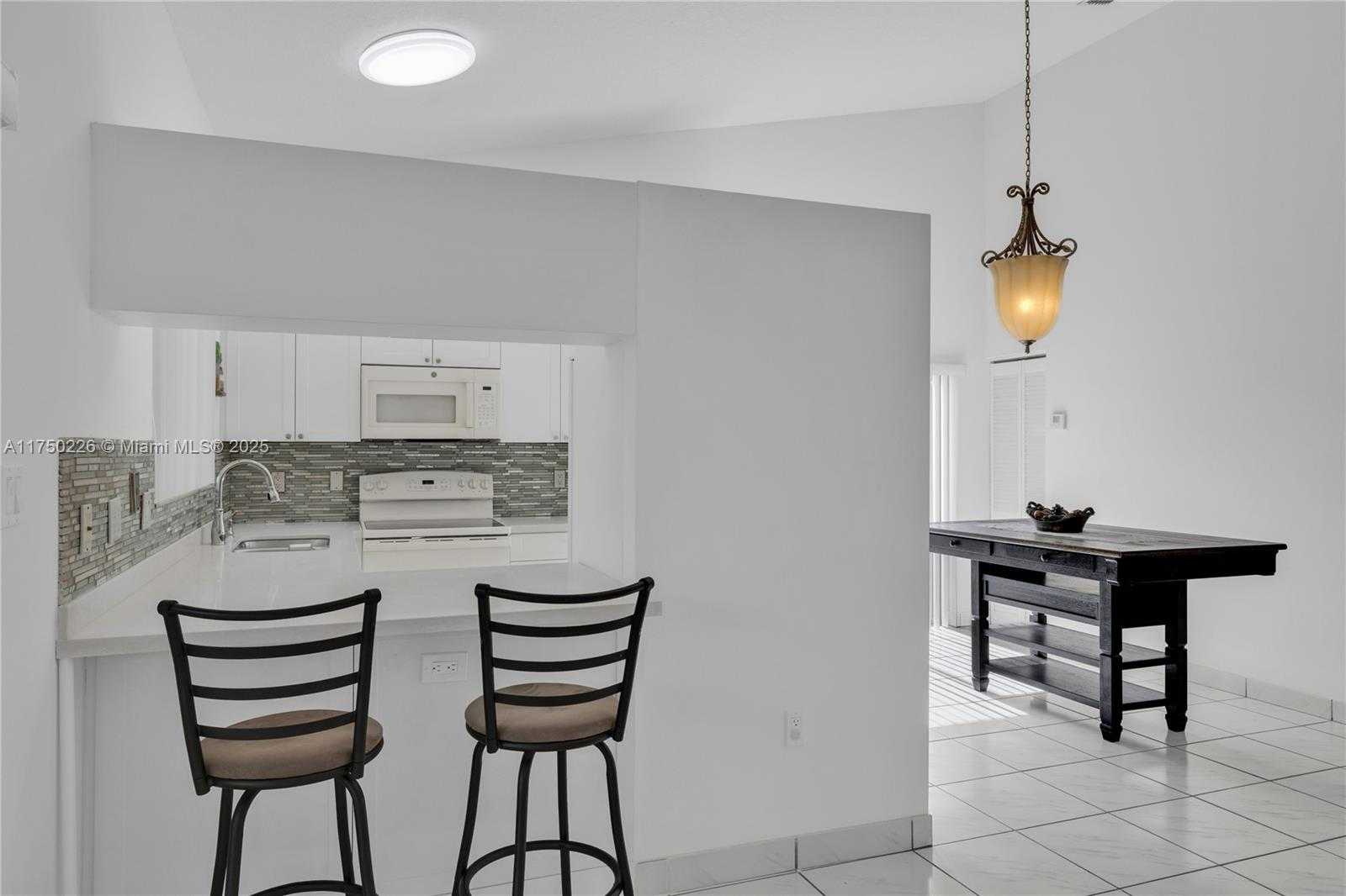 Small Image of 9951 SOUTH WEST 218TH TER, Cutler Bay Number 8