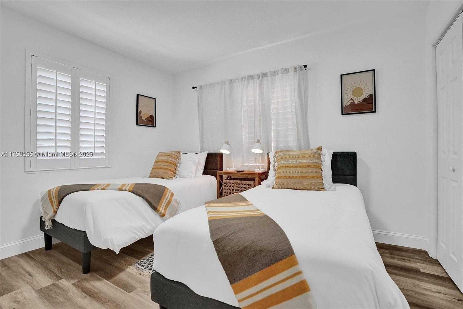 Small Image of 110 SOUTH WEST 5TH ST, Hallandale Beach Number 14