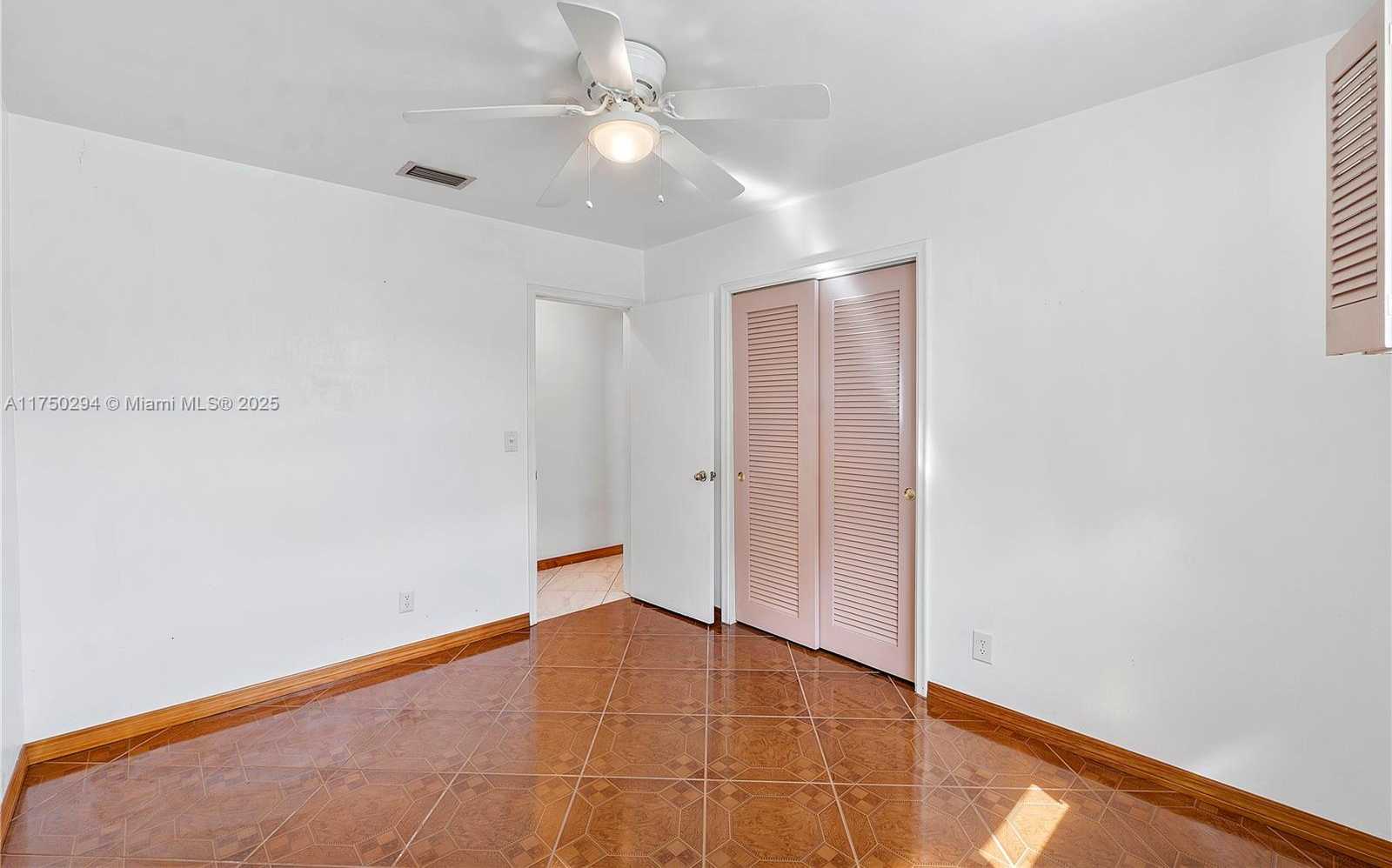 Small Image of 5300 ADAMS ST, Hollywood Number 24