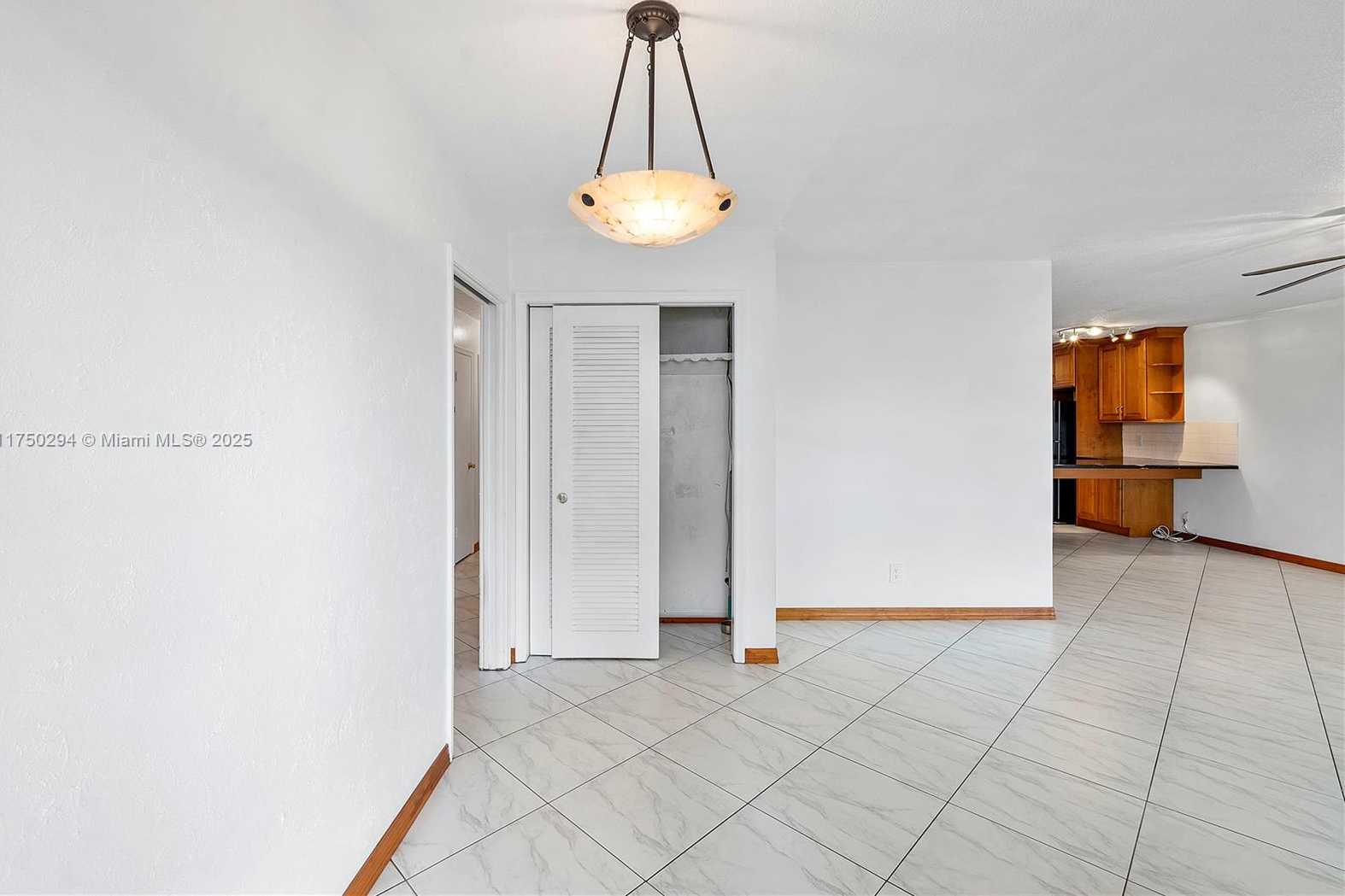 Small Image of 5300 ADAMS ST, Hollywood Number 7