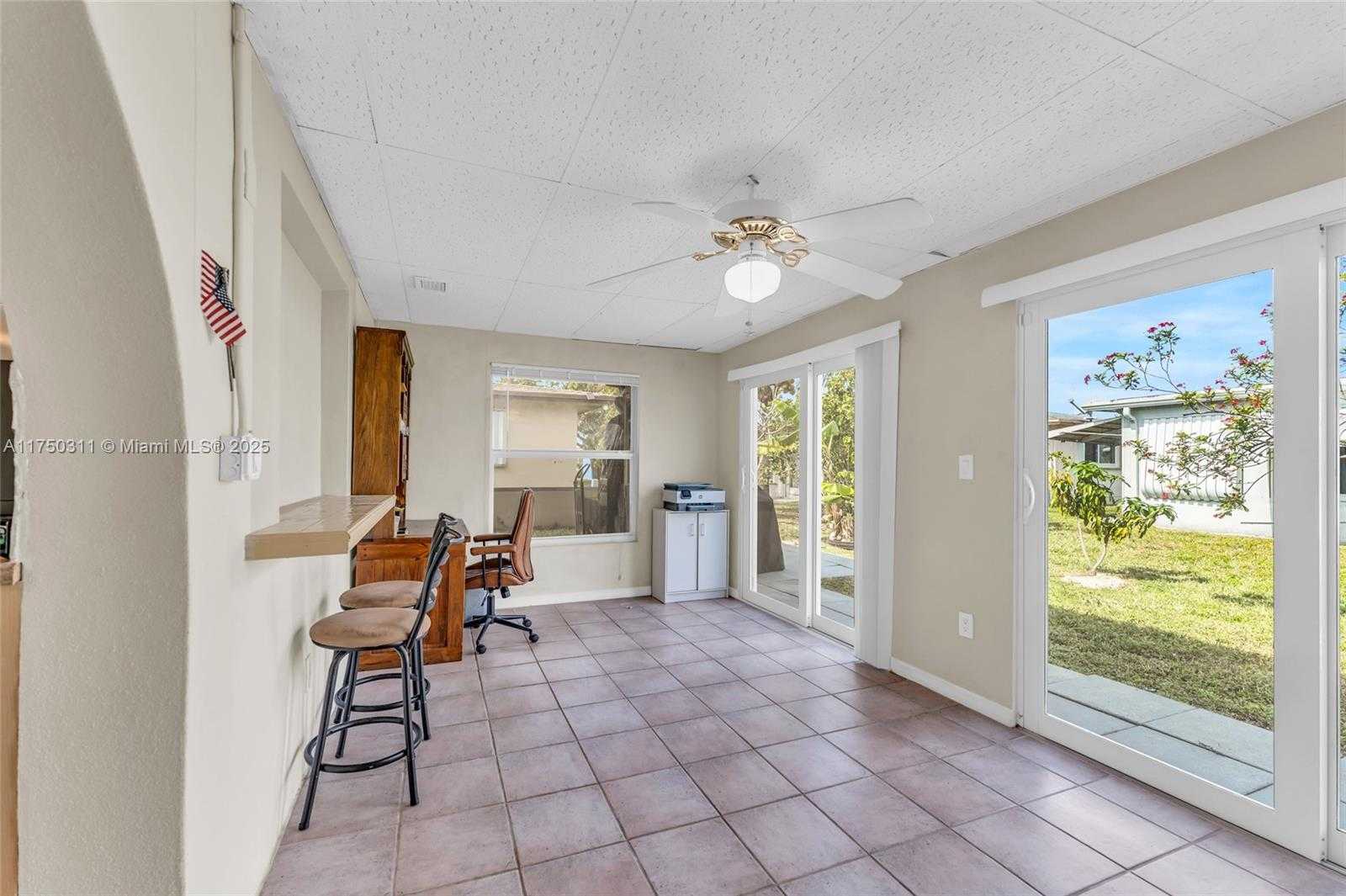 Small Image of 6985 NORTH WEST 11TH CT, Margate Number 13