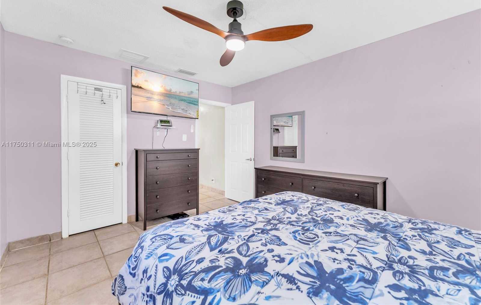 Small Image of 6985 NORTH WEST 11TH CT, Margate Number 17