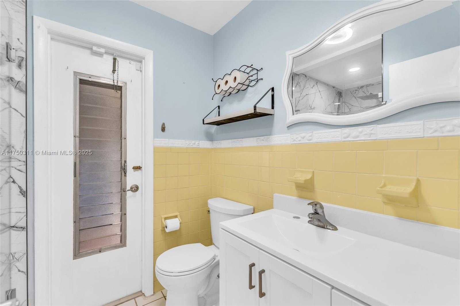 Small Image of 6985 NORTH WEST 11TH CT, Margate Number 22