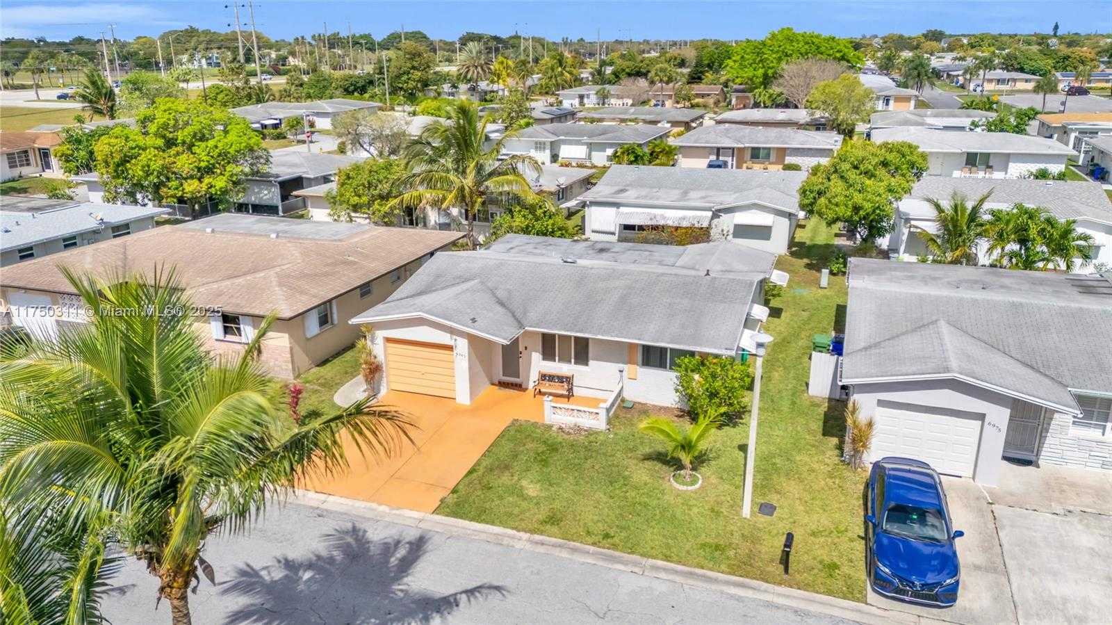 Small Image of 6985 NORTH WEST 11TH CT, Margate Number 31