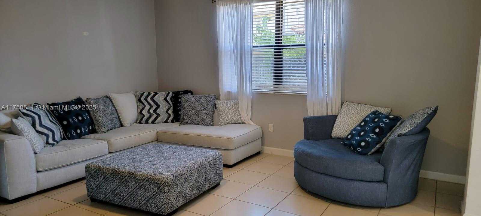Small Image of 11721 SOUTH WEST 234TH ST, Homestead Number 13