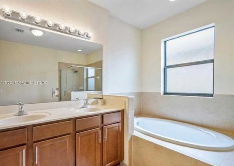 Small Image of 11721 SOUTH WEST 234TH ST, Homestead Number 30