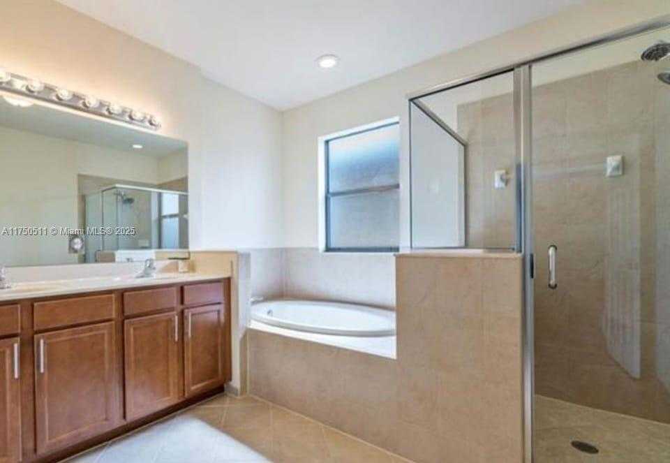 Small Image of 11721 SOUTH WEST 234TH ST, Homestead Number 31