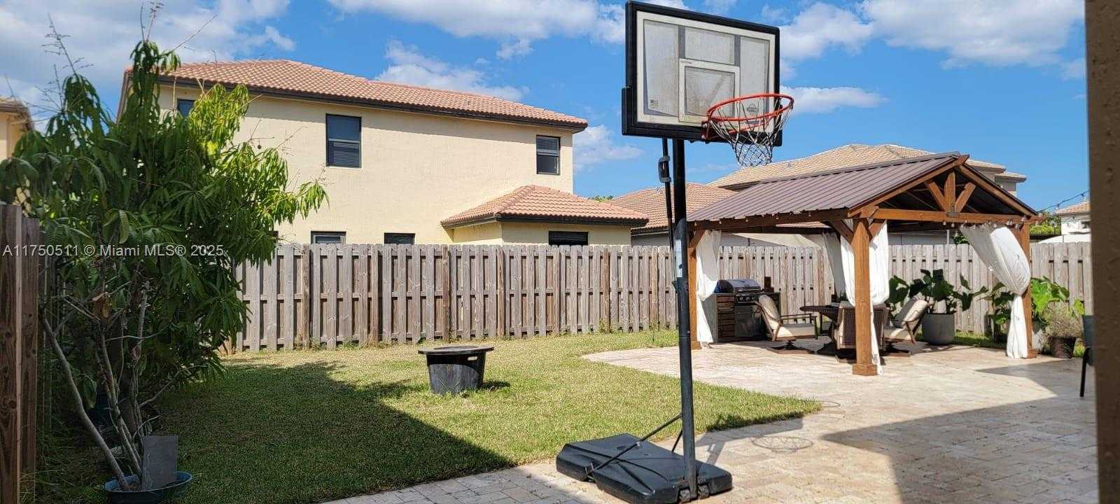 Small Image of 11721 SOUTH WEST 234TH ST, Homestead Number 33