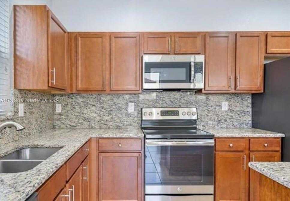 Small Image of 11721 SOUTH WEST 234TH ST, Homestead Number 9