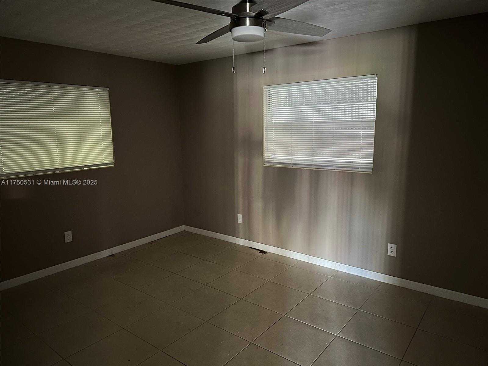 Small Image of 3050 NORTH EAST 8TH AVE, Pompano Beach Number 6