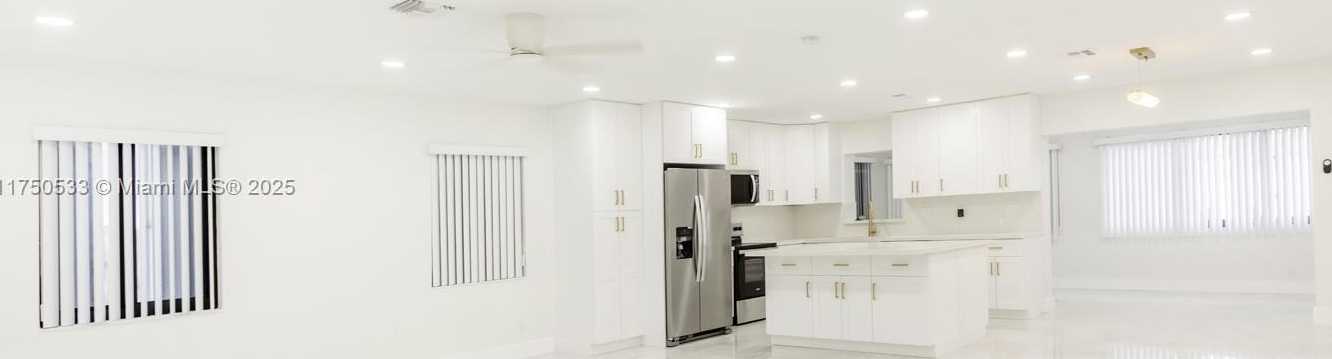 Small Image of 2807 NORTH WEST 9TH ST, Fort Lauderdale Number 2