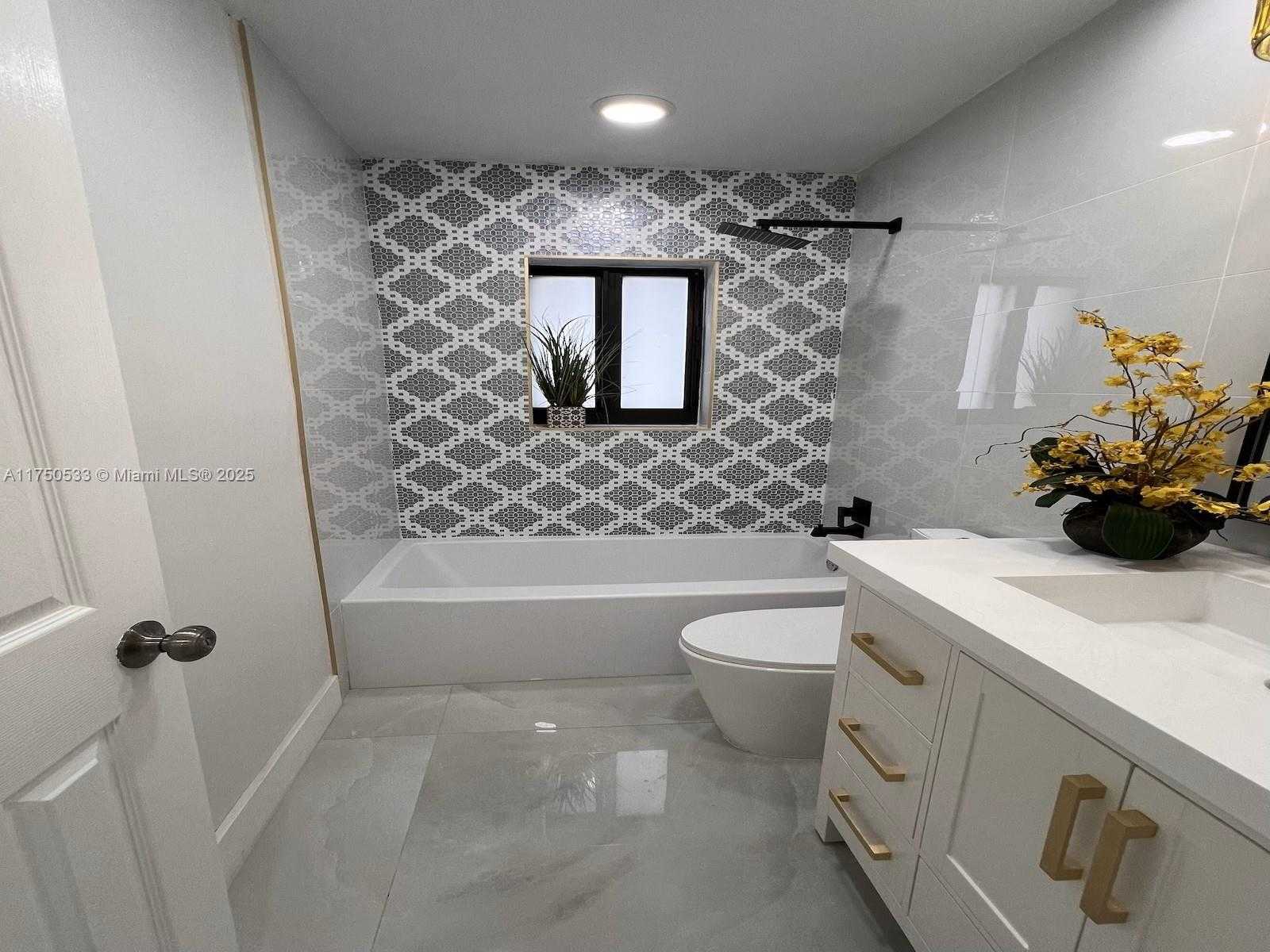 Small Image of 2807 NORTH WEST 9TH ST, Fort Lauderdale Number 22