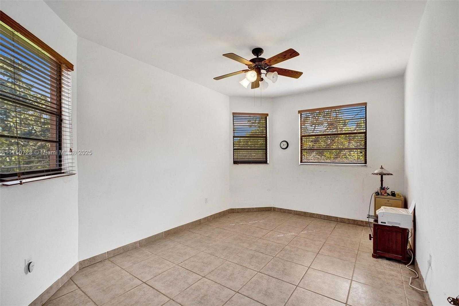 Small Image of 23451 SOUTH WEST 162ND AVE, Homestead Number 27