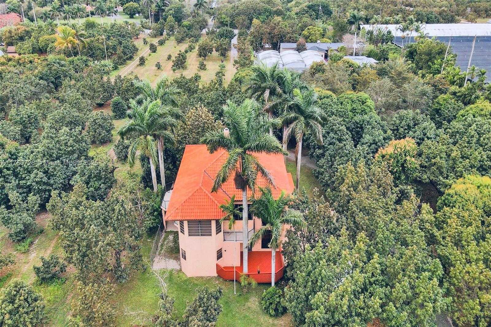 Small Image of 23451 SOUTH WEST 162ND AVE, Homestead Number 33