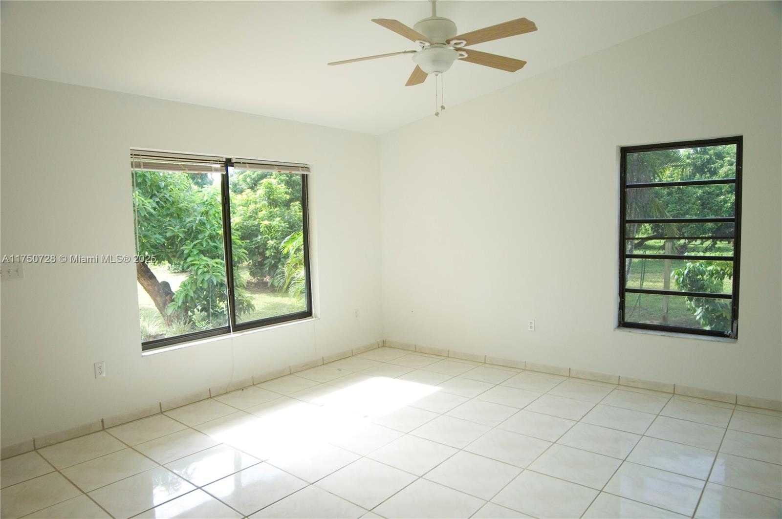 Small Image of 23451 SOUTH WEST 162ND AVE, Homestead Number 40