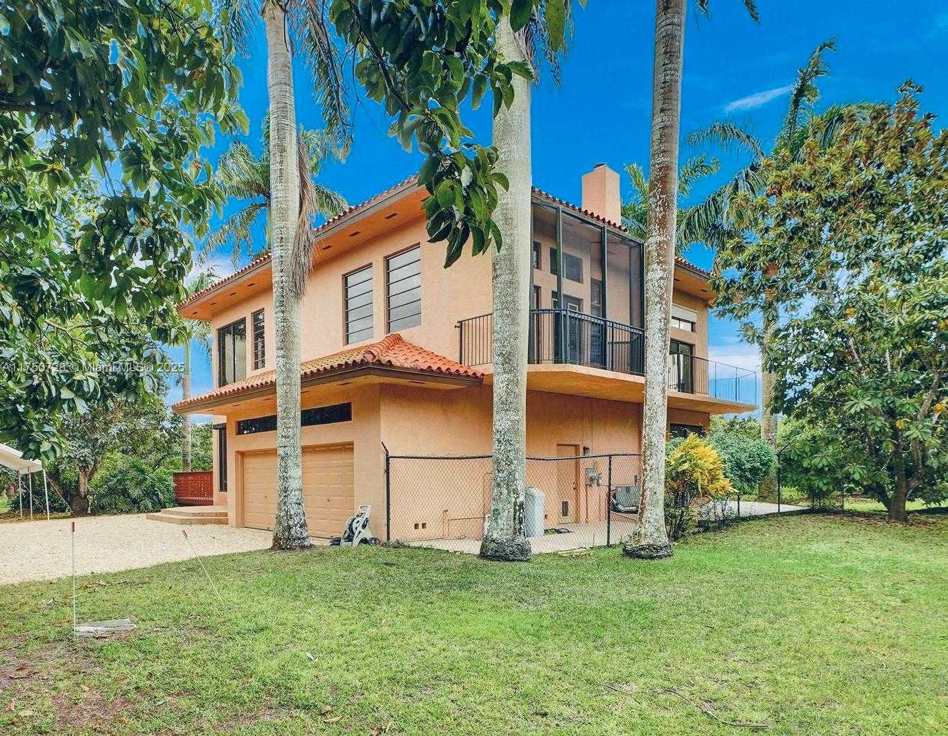 Small Image of 23451 SOUTH WEST 162ND AVE, Homestead Number 6