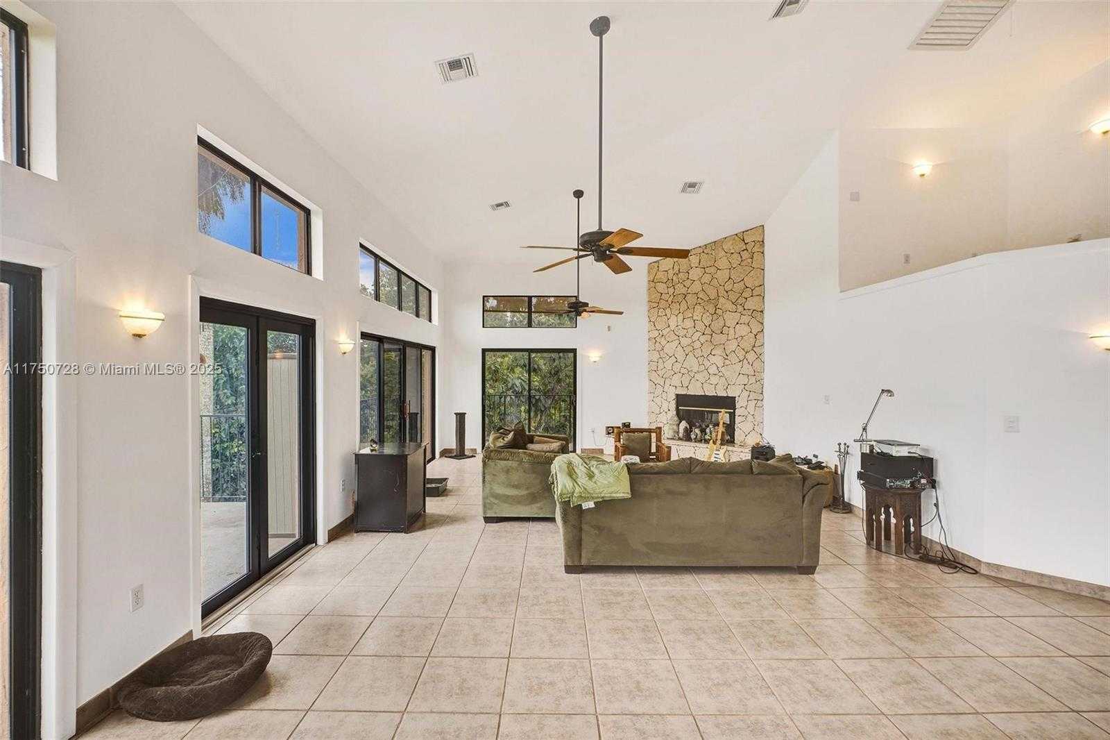 Small Image of 23451 SOUTH WEST 162ND AVE, Homestead Number 9