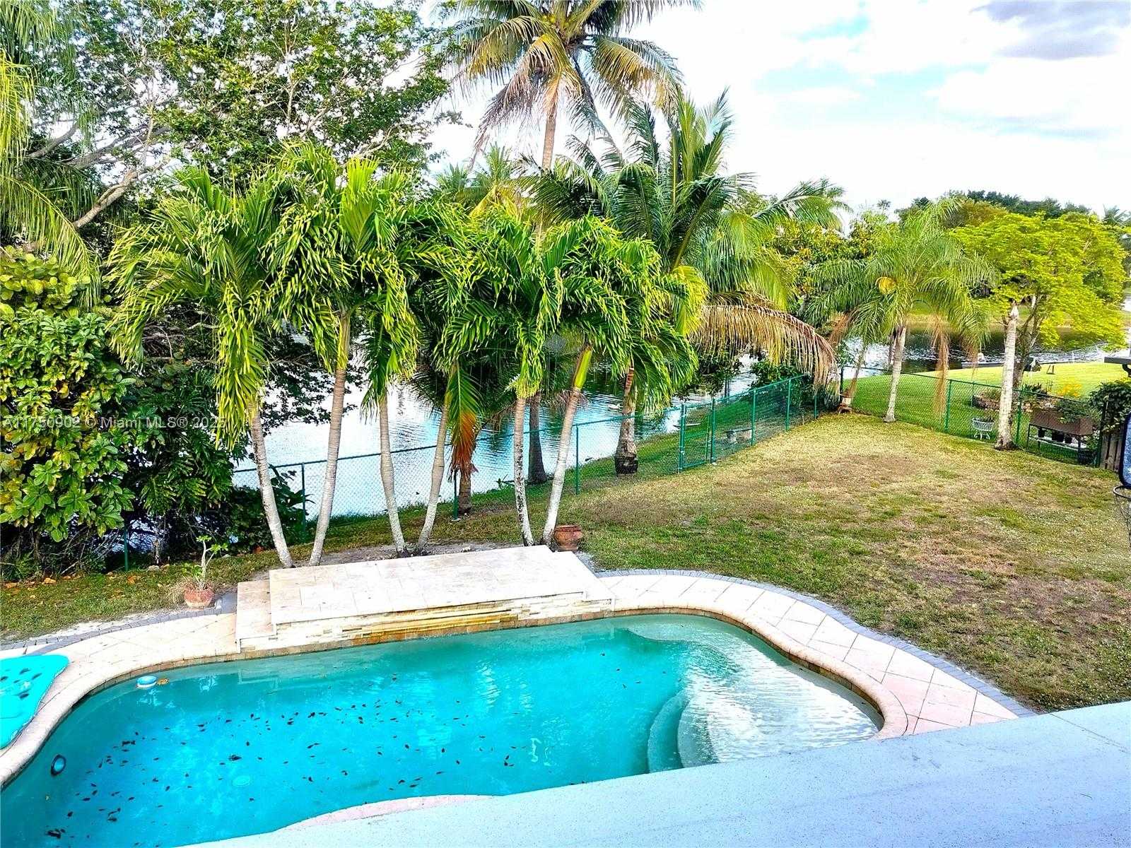 Small Image of 3511 BARK WAY, Cooper City Number 28