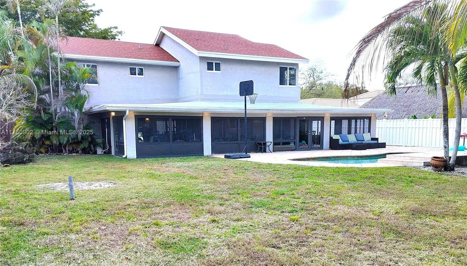 Small Image of 3511 BARK WAY, Cooper City Number 32
