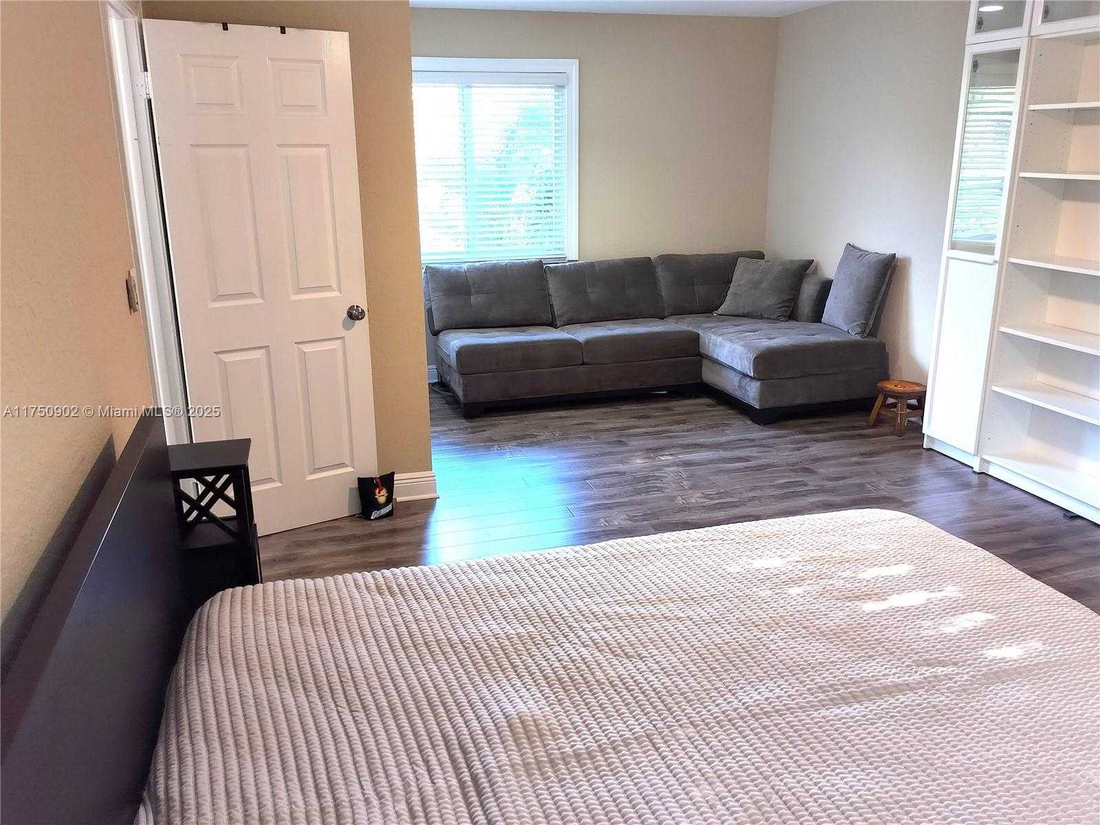 Small Image of 3511 BARK WAY, Cooper City Number 46