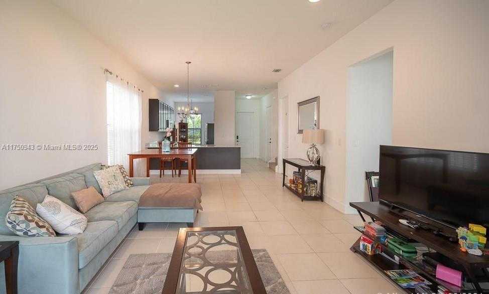 Small Image of 9776 WEST 34TH AVE, Hialeah Number 30