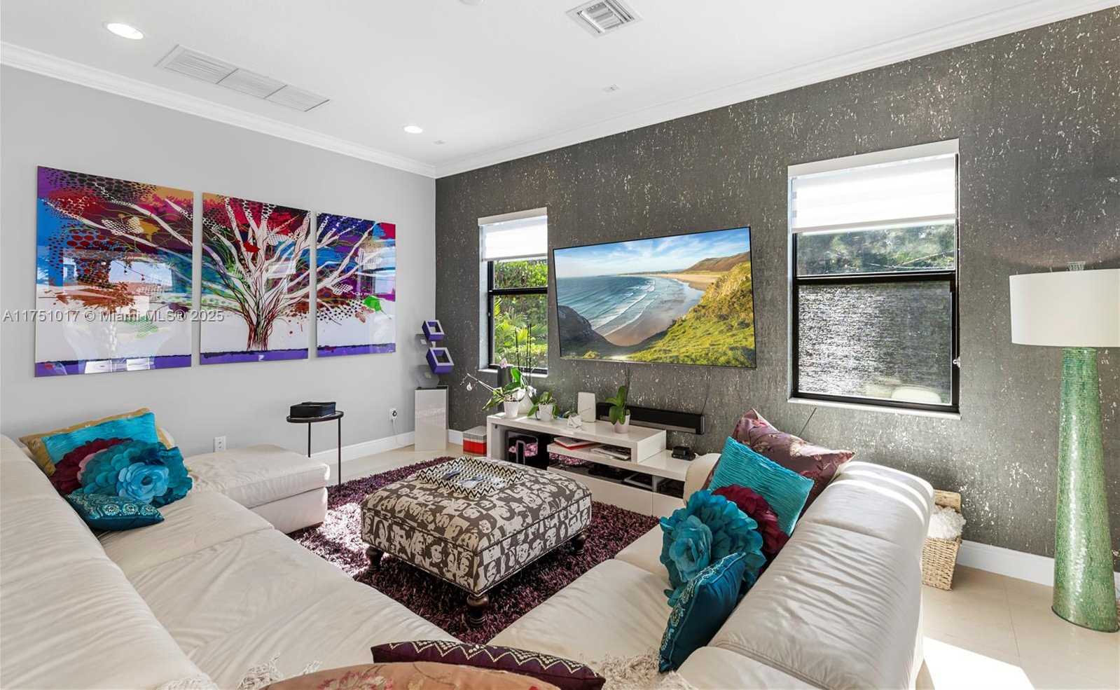 Small Image of 11360 NORTH WEST 83RD WAY, Parkland Number 24