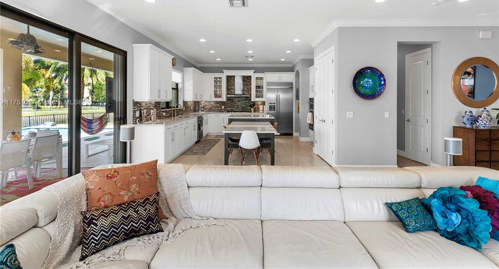 Small Image of 11360 NORTH WEST 83RD WAY, Parkland Number 25