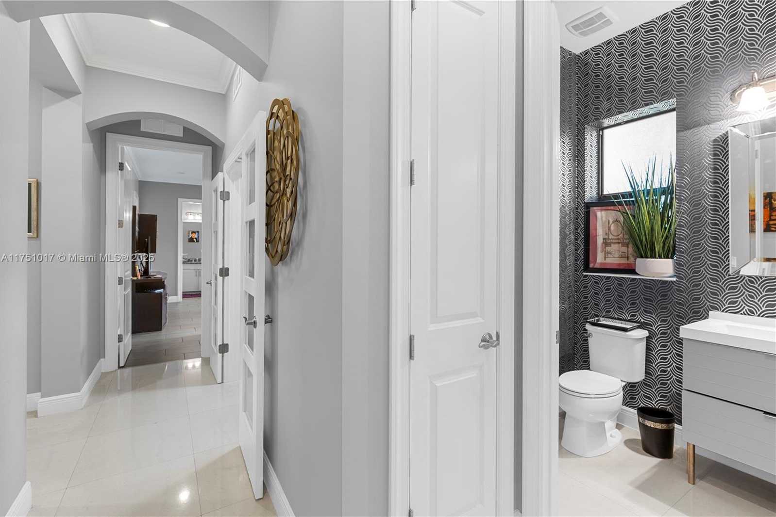 Small Image of 11360 NORTH WEST 83RD WAY, Parkland Number 33
