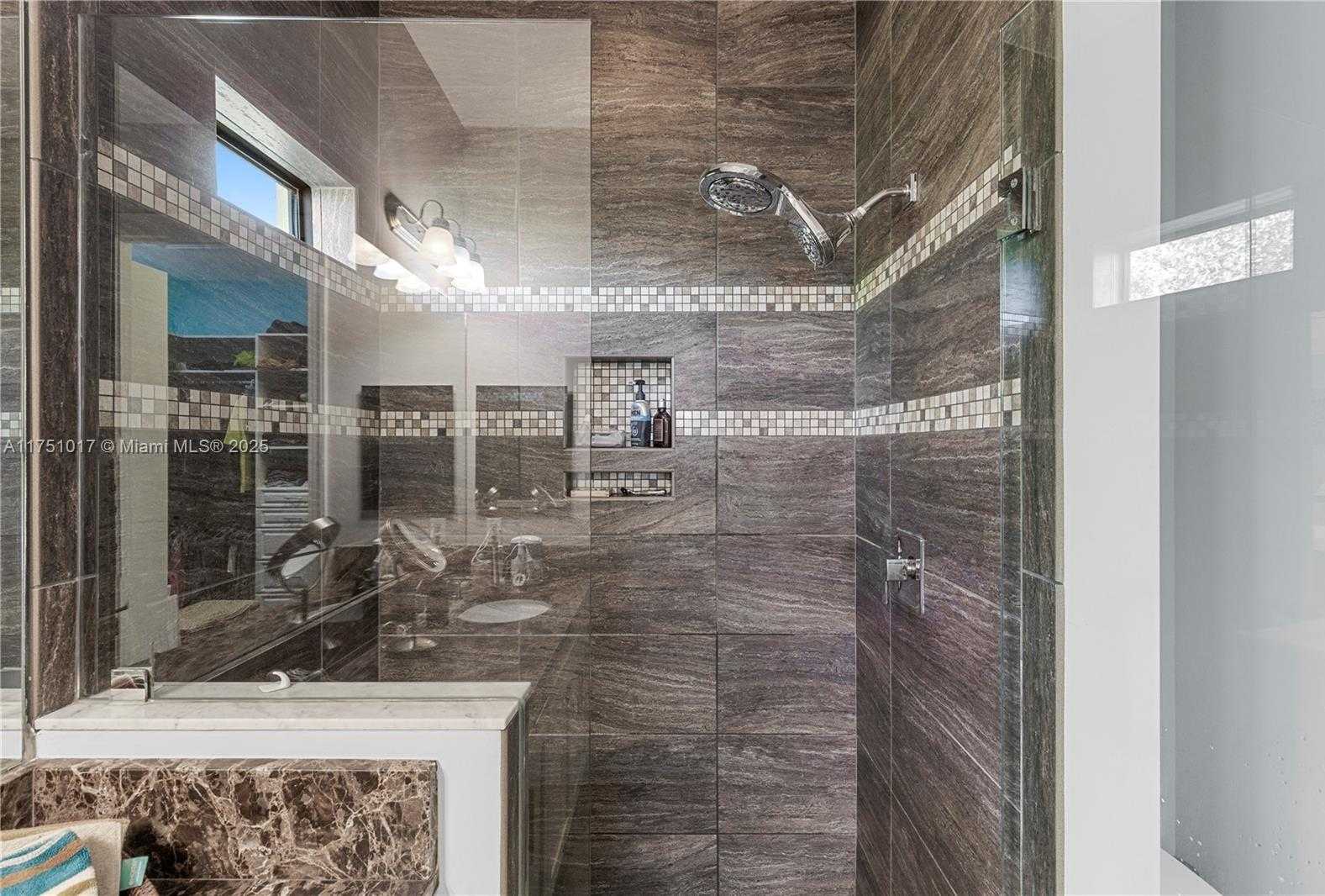 Small Image of 11360 NORTH WEST 83RD WAY, Parkland Number 49