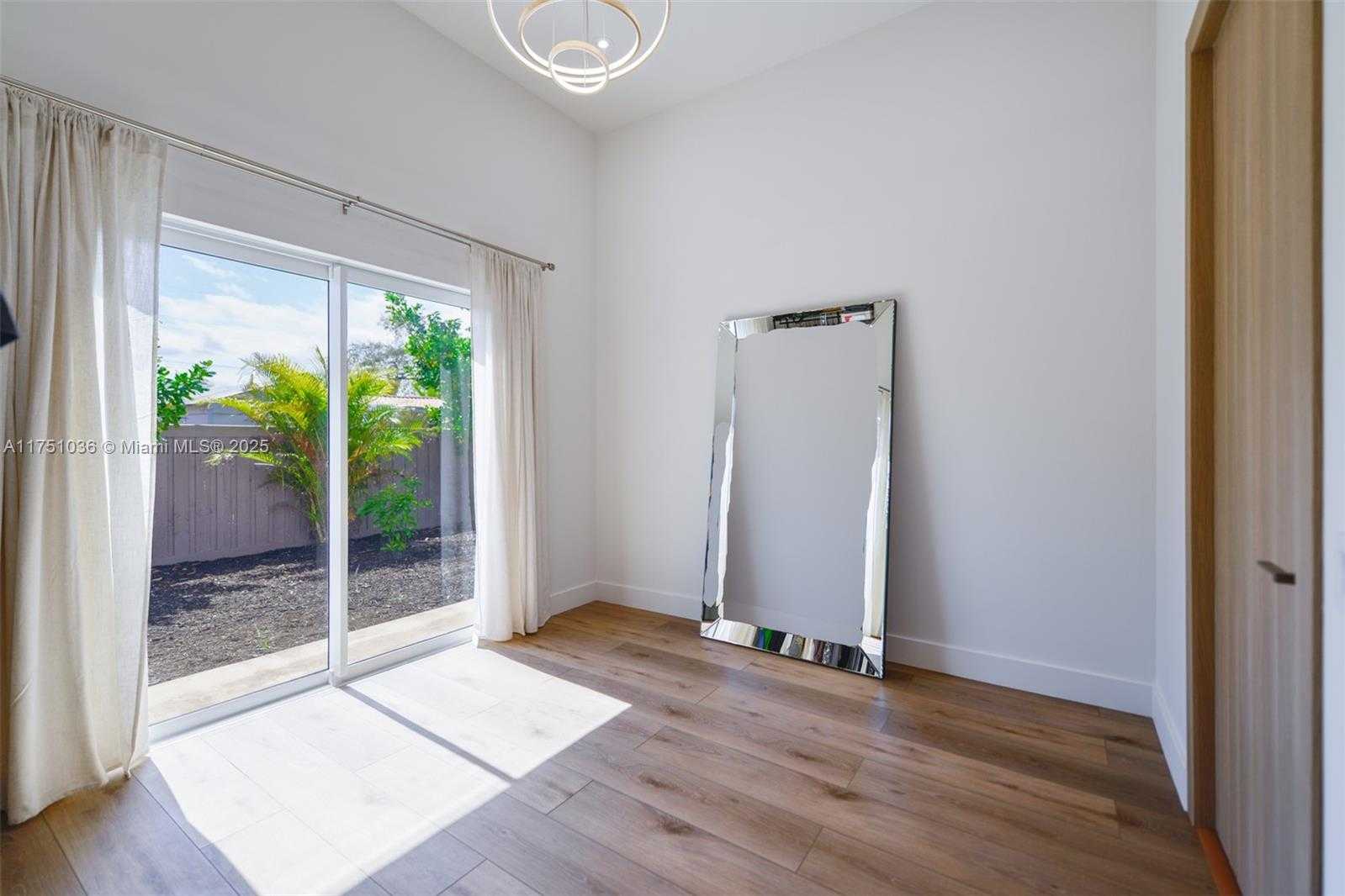 Small Image of 635 SOUTH WEST 9TH ST, Hallandale Beach Number 20